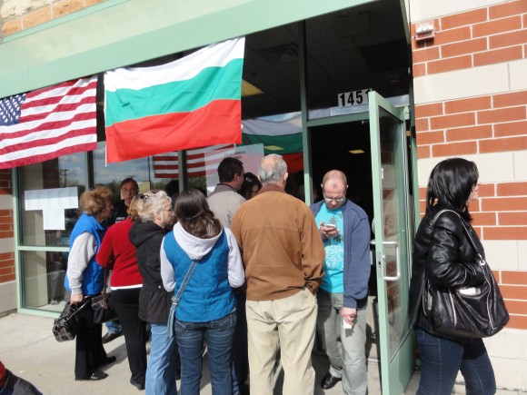 Опашката беше отвън пред избирателната секция