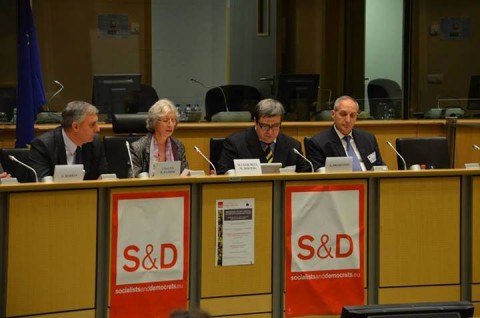 1452442_488309784618299_134453871_n