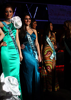 Цвети като Мис България на конкурса Диаспора моделс 2010