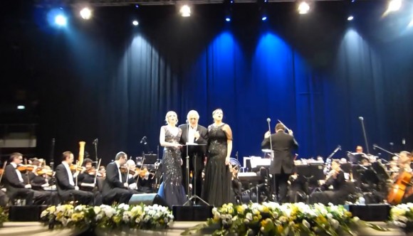 Пласиго Доминго вдигнаха на крака софийската публика с изпълнението си на  "Моя страна, моя България".